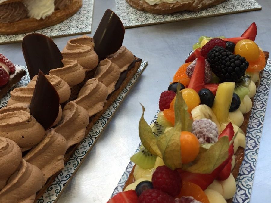 ELABORACIONS DE FULL: TORTELL, ULLERES I MIL FULLES